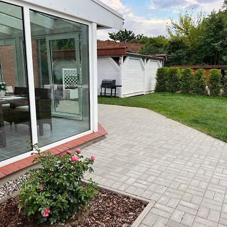 Familienfreundliche Ferienwohnung Mit Wintergarten Badow Eksteriør billede