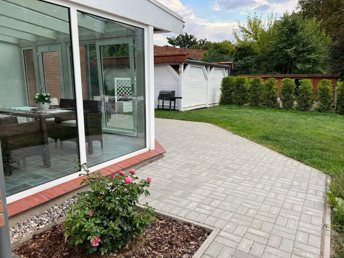 Familienfreundliche Ferienwohnung Mit Wintergarten Badow Eksteriør billede